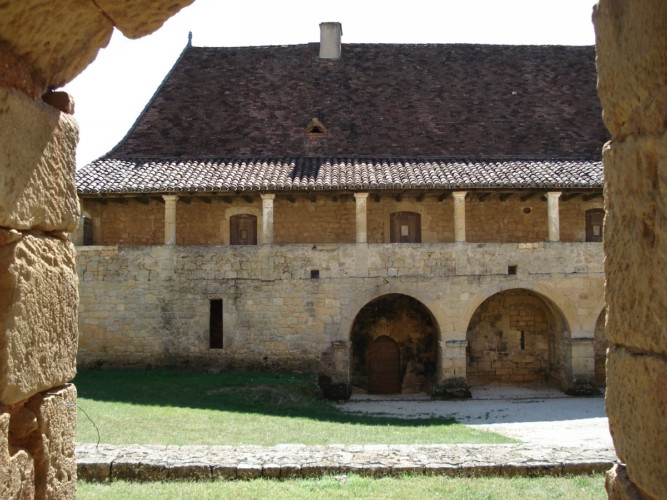 Abbaye de Saint-Avit Sénieur