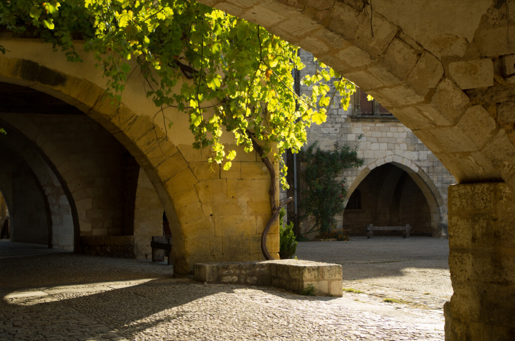 visiter un village du Périgord Pourpre en septembre