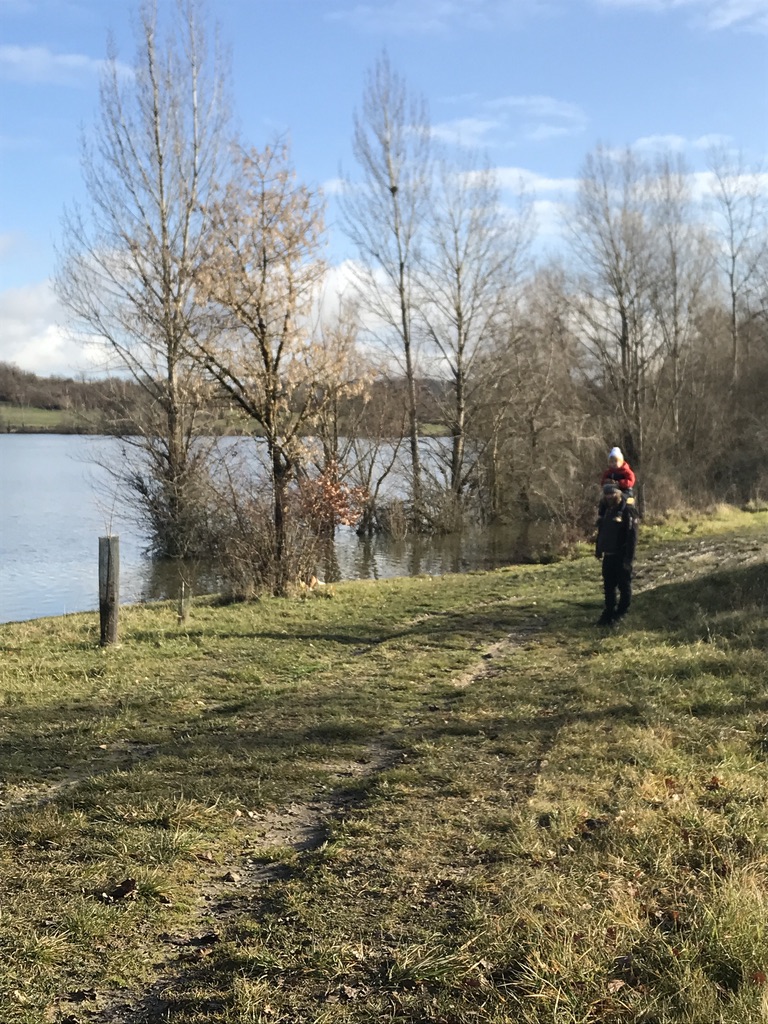 Lac de l’Escourou près d’Eymet promenade nature en Dordogne