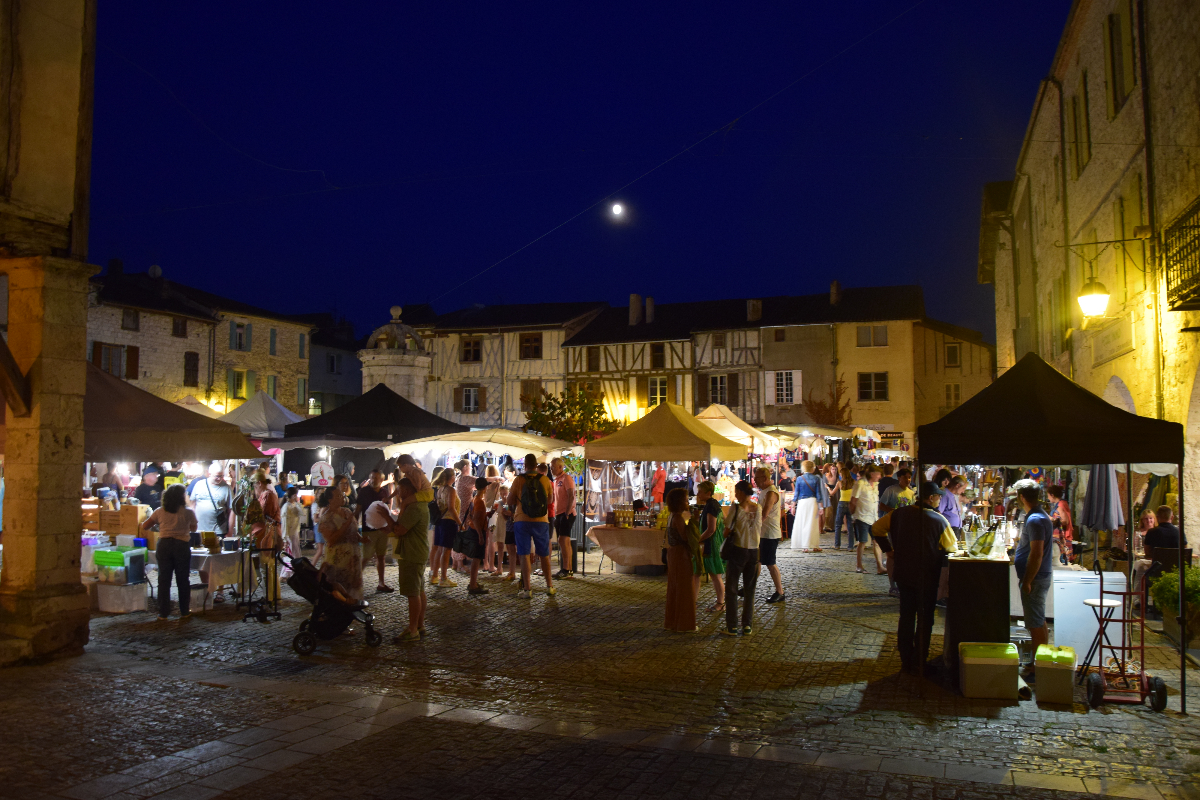 Summer night market in Eymet, Dordogne